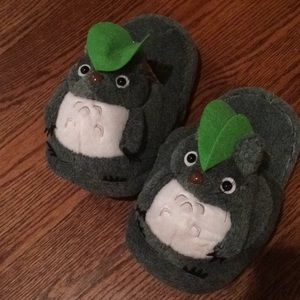 TOTORO SLIPPERS US 5-8